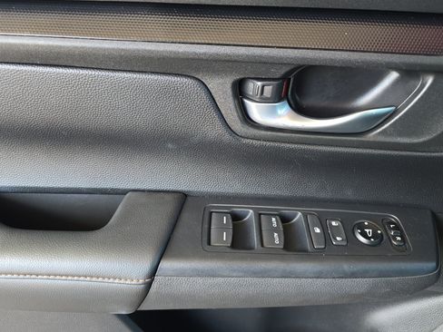 Used 2023 Honda CR-V Sport image 11
