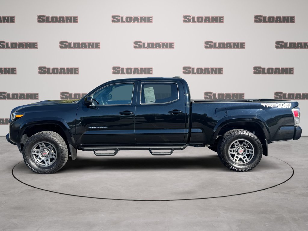 Used 2022 Toyota Tacoma TRD Sport w/ TRD Premium Sport Package AWD/4WD image 2
