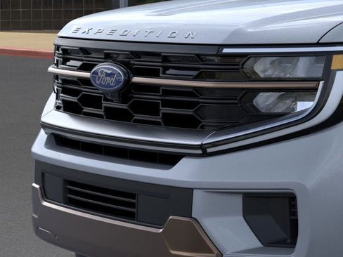 New 2026 Ford Expedition Max King Ranch image 17