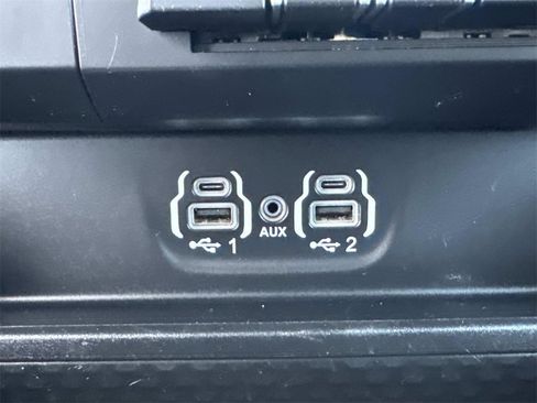 Used 2024 RAM 1500 Laramie image 43