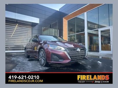 Used 2025 Nissan Altima 2.5 SV