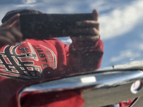 Used 2023 Dodge Challenger SXT w/ Cold Weather Group image 9