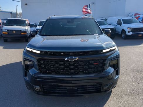 New 2026 Chevrolet Traverse RS w/ LPO, Floor Liner Package image 3