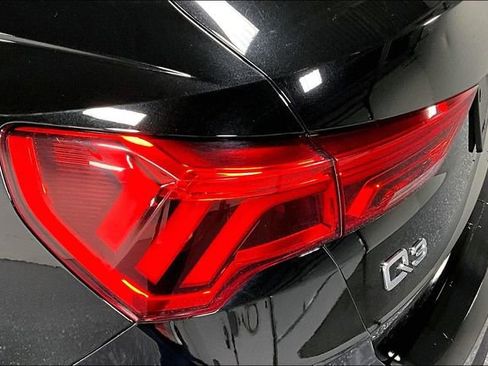 Used 2019 Audi Q3 2.0T Premium image 23