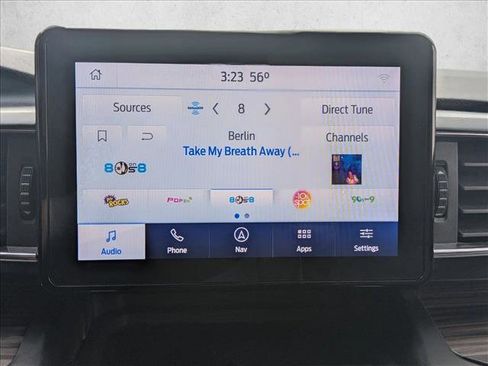 Used 2020 Ford Explorer Limited w/ Class III Trailer Tow Package image 12