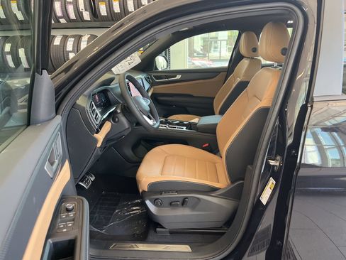 New 2026 Volkswagen Atlas Cross Sport SEL R-Line AWD/4WD image 21