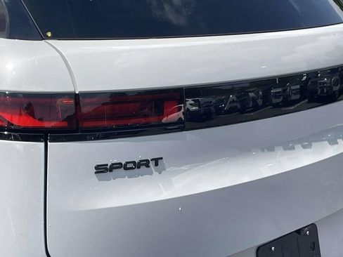 Used 2023 Land Rover Range Rover Sport SE Dynamic AWD/4WD image 10