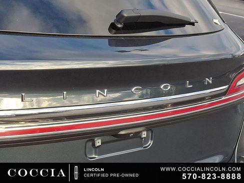 Certified 2022 Lincoln Nautilus Reserve AWD/4WD image 30