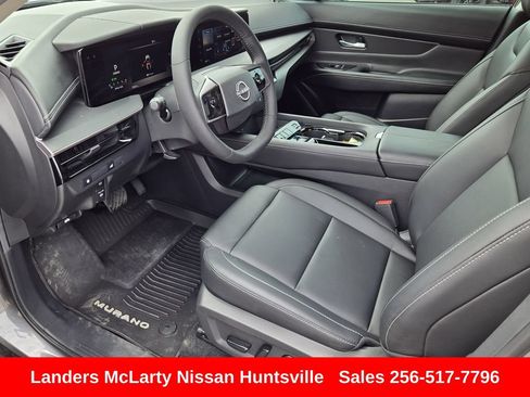 Used 2025 Nissan Murano SV AWD/4WD image 17