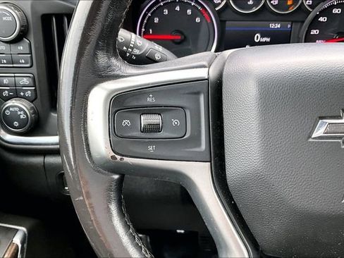 Used 2022 Chevrolet Silverado 1500 LT Trail Boss w/ Convenience Package II image 10