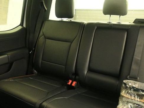 New 2026 Ford F250 Lariat w/ Black Appearance Package AWD/4WD image 21