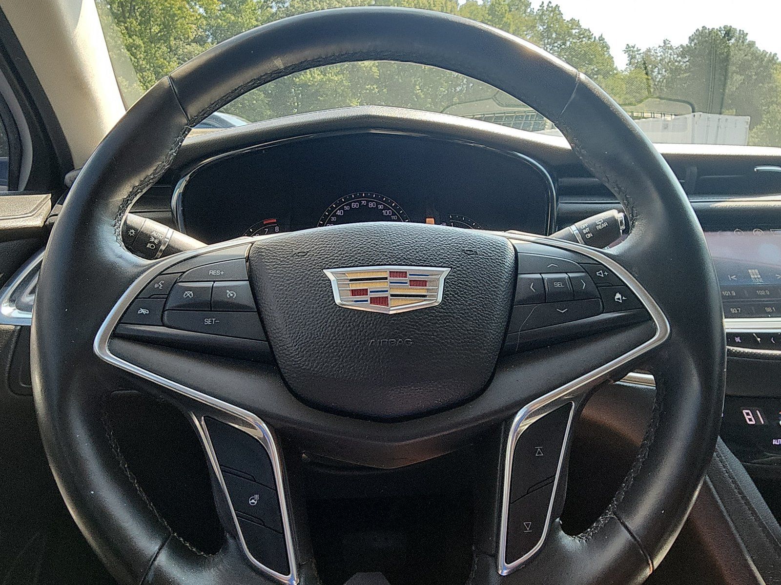 Used 2017 Cadillac XT5 Luxury FWD image 15