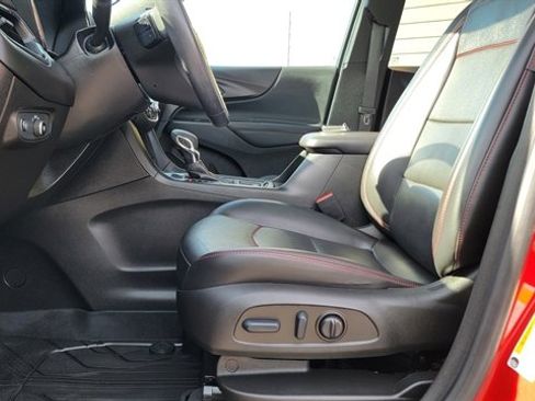 Used 2022 Chevrolet Equinox RS w/ RS Leather Package image 18