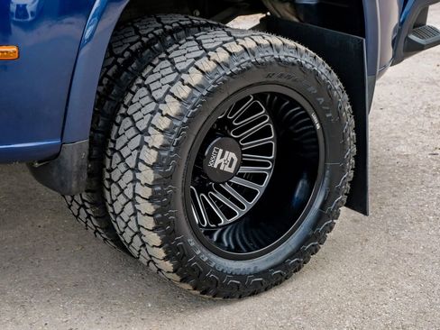 Used 2021 Chevrolet Silverado 3500 High Country image 66