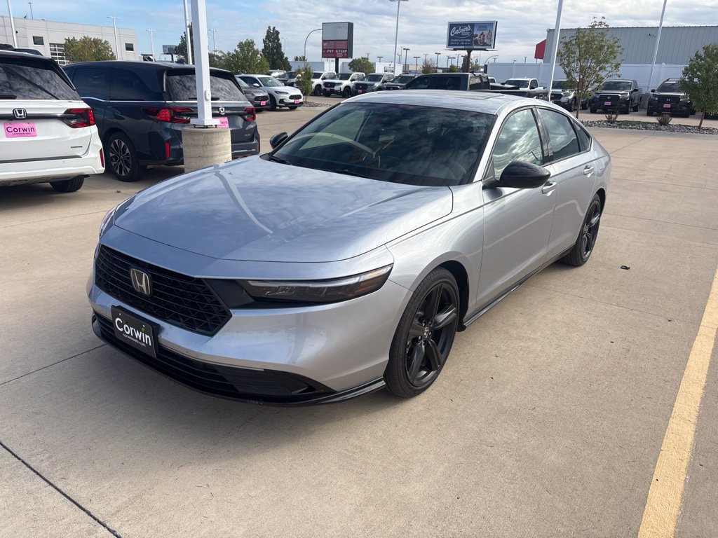 Used 2026 Honda Accord Sport image 2