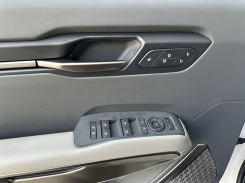 New 2026 Kia EV9 Wind AWD/4WD image 13