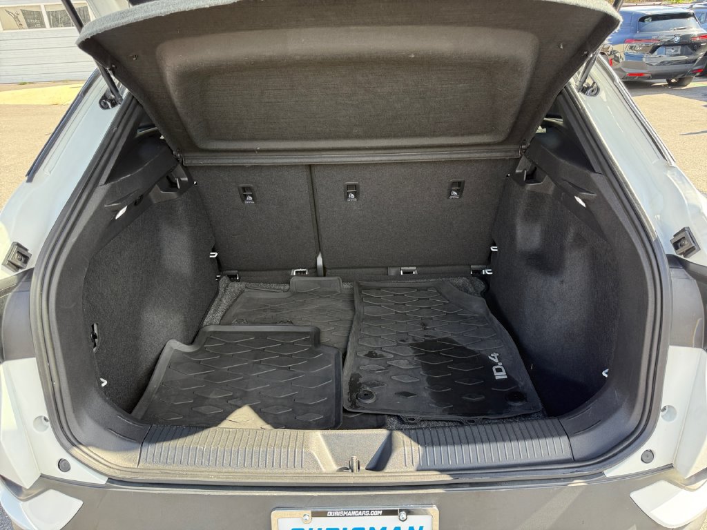 Used 2024 Volkswagen ID.4 2WD image 23