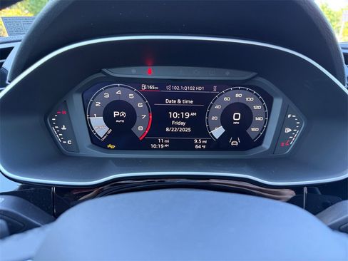 New 2025 Audi Q3 2.0T Premium image 21