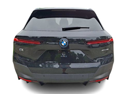 Used 2024 BMW iX xDrive50 w/ Convenience Package AWD/4WD image 5