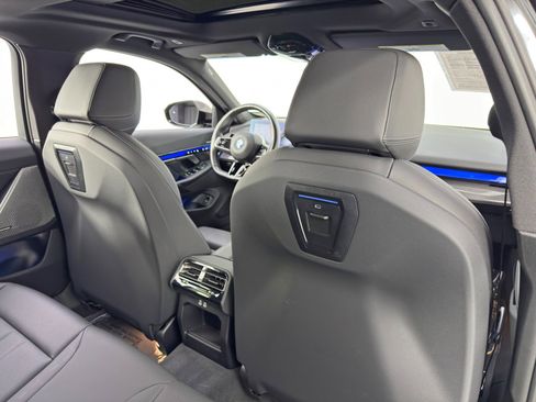 Used 2024 BMW i5 eDrive40i w/ M Sport Package image 39