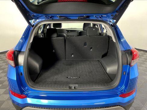 Used 2017 Hyundai Tucson Sport FWD image 37