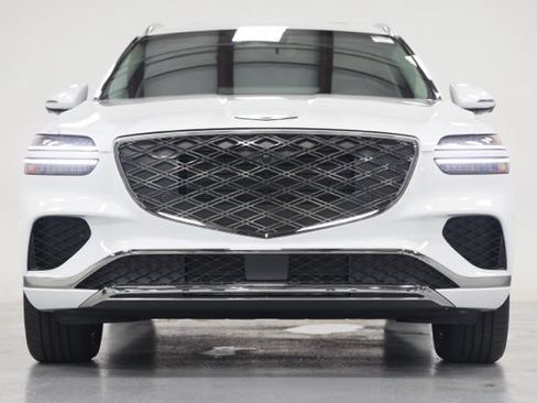 New 2026 Genesis GV70 2.5T Advanced AWD/4WD image 2