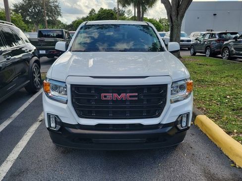 Used 2022 GMC Canyon Elevation image 2