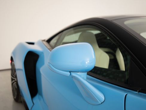 Used 2023 McLaren GT image 33