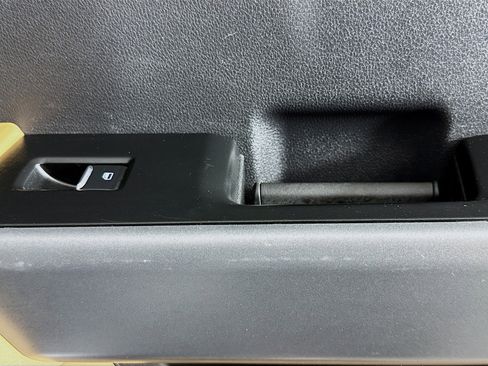 Used 2024 Ford F350 XLT image 27