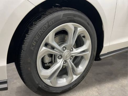 New 2025 Honda Accord LX image 10