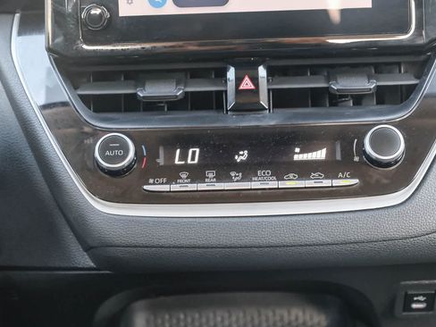 Certified 2024 Toyota Corolla LE FWD image 15