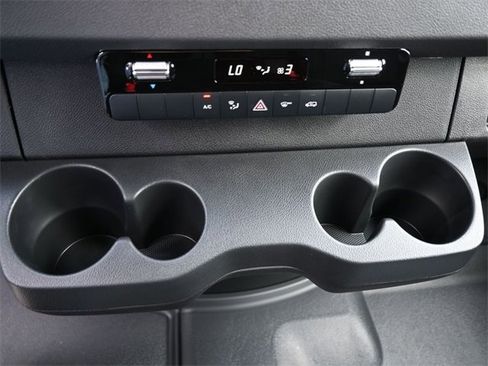 New 2026 Mercedes-Benz Sprinter 2500 image 21