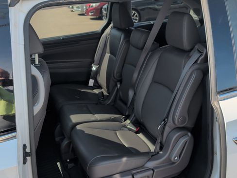 Used 2020 Honda Odyssey Elite image 10
