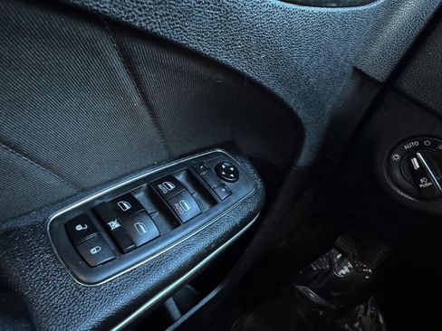 Used 2020 Dodge Charger Scat Pack w/ Navigation & Travel Group image 16