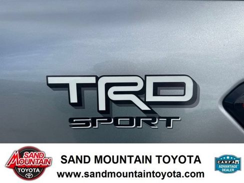 Used 2024 Toyota Tacoma TRD Sport RWD image 11