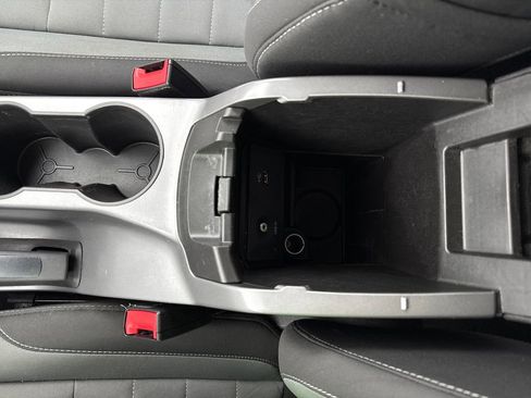 Used 2015 Ford Escape SE FWD image 25