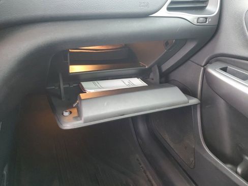 Used 2019 Jeep Cherokee Latitude Plus image 19