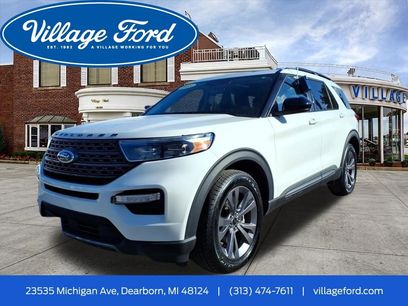 Certified 2023 Ford Explorer XLT w/ Equipment Group 202A