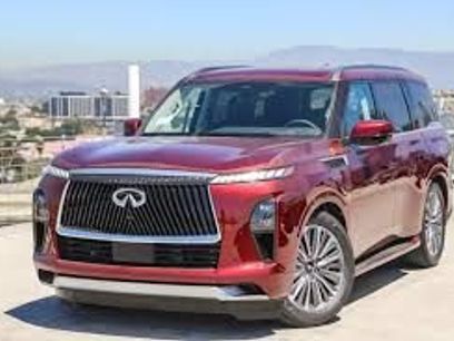 Used 2025 INFINITI QX80 Sensory