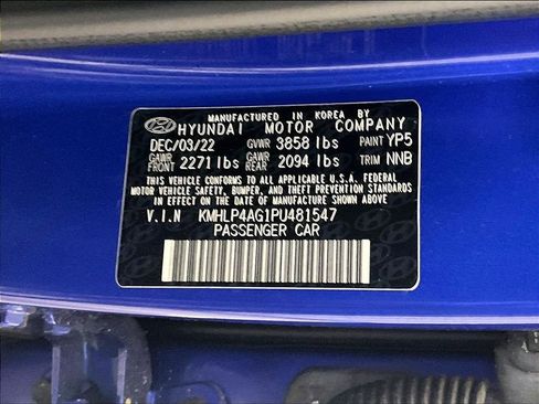 Certified 2023 Hyundai Elantra Limited FWD image 36