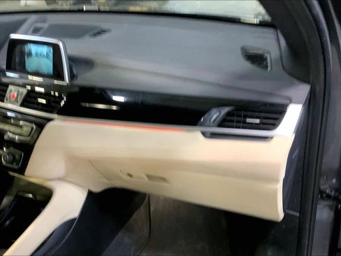 Used 2018 BMW X1 xDrive28i image 18