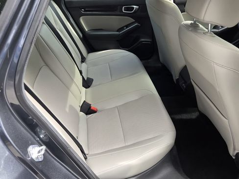 Used 2024 Honda Civic Touring image 18