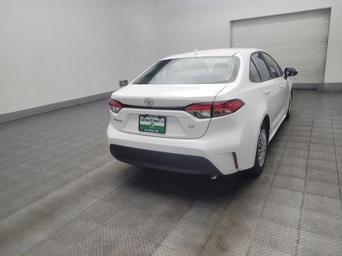 Used 2024 Toyota Corolla LE FWD image 9