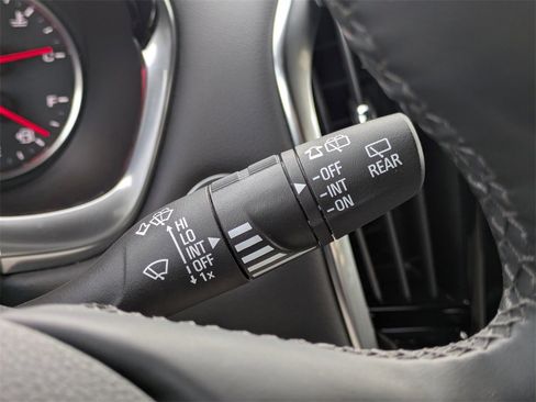 Used 2023 Chevrolet Traverse Premier w/ LPO, Floor Liner Package image 31