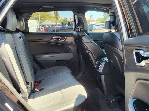 Used 2024 Kia Sportage X-Line w/ X-Line Premium Package AWD/4WD image 23