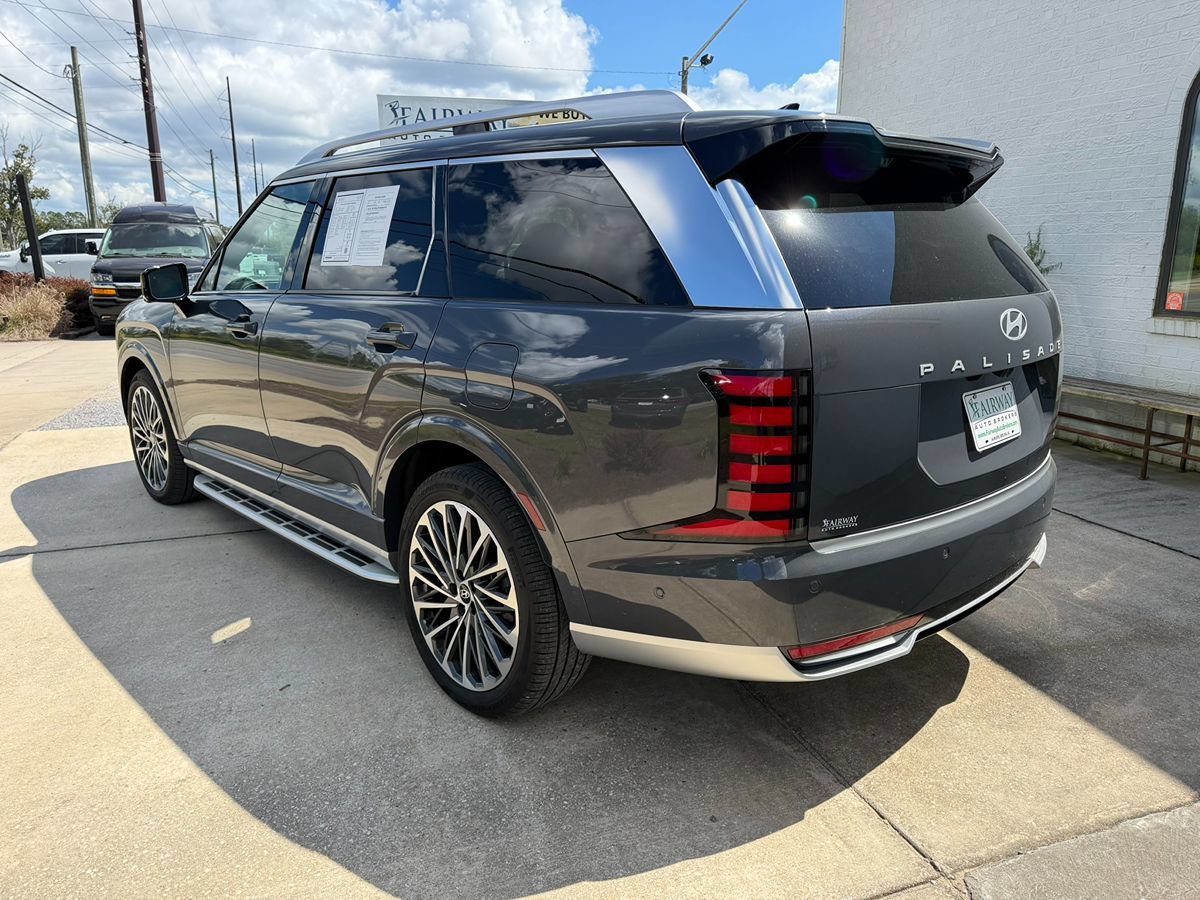 Used 2026 Hyundai Palisade Calligraphy AWD/4WD image 3
