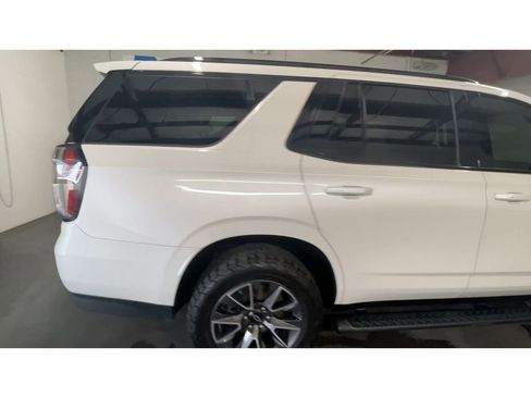 Used 2021 Chevrolet Tahoe Z71 w/ Rear Media and Nav Package image 9