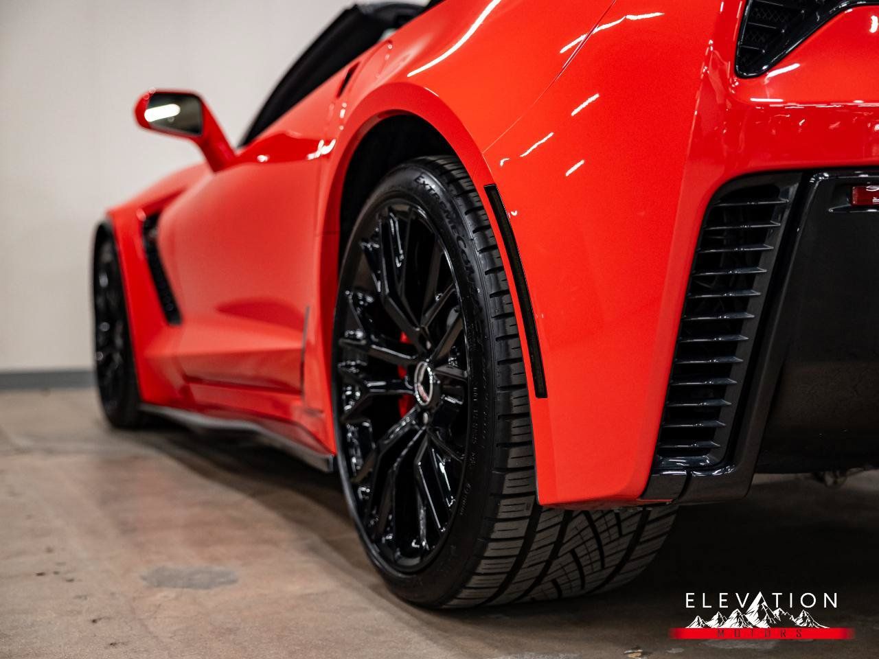 Used 2015 Chevrolet Corvette Z06 w/ 3LZ Preferred Equipment Group RWD image 38