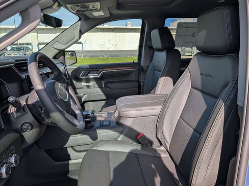 New 2026 GMC Sierra 1500 Denali w/ Technology Package AWD/4WD image 12