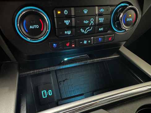 Certified 2021 Ford F250 Lariat w/ Tremor Off-Road Package image 42